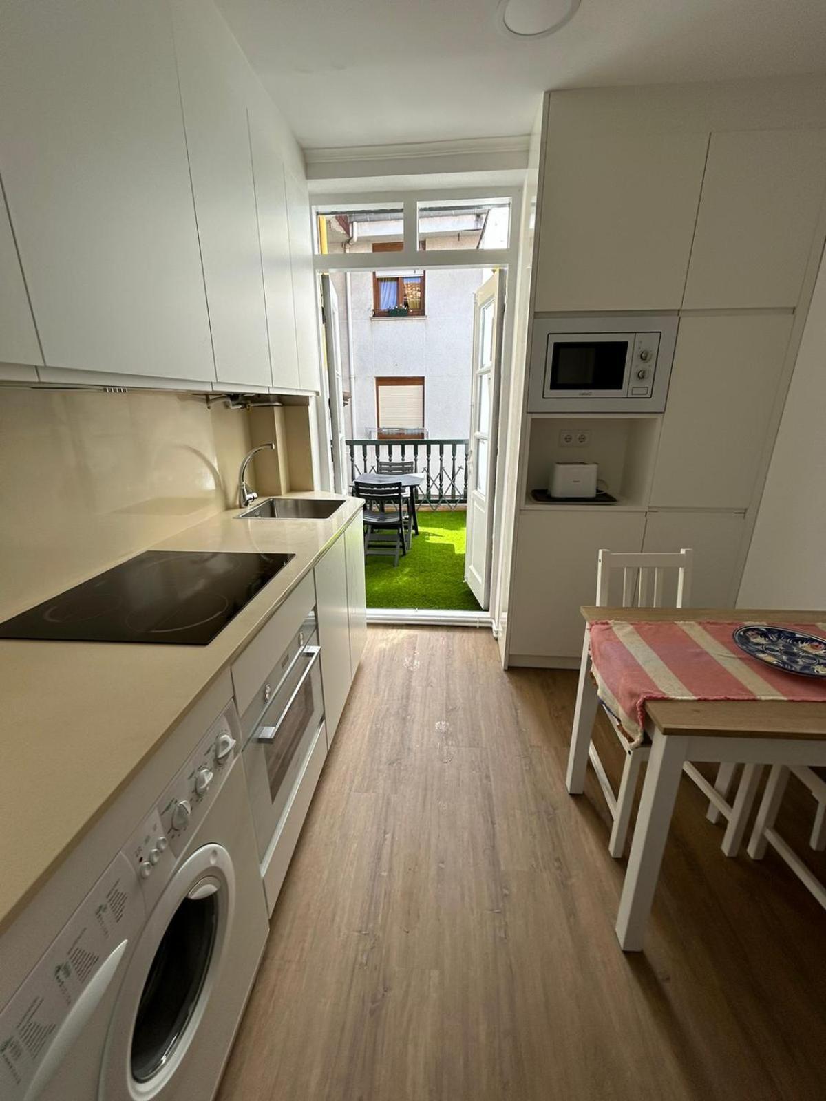 La Aldea 3 , Centro De Comillas Eksteriør billede