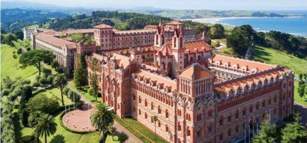 La Aldea 3 , Centro De Comillas Eksteriør billede